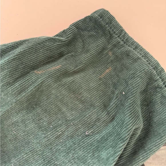 Oshkosh B’gosh Toddler Boy Corduroy Overalls Size: 5T - Picture 11 of 12